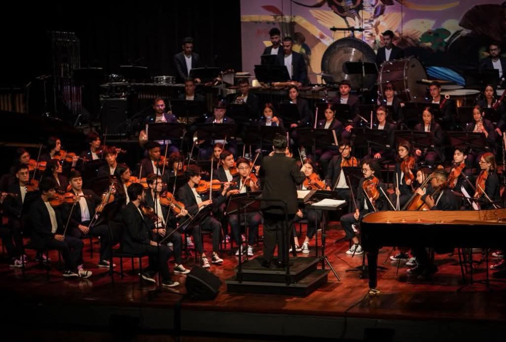 La sinfonía de transformación social, que resuena en los barrios de Cartagena.