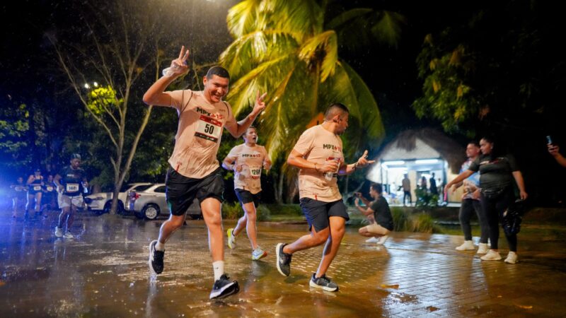 En Mompox se corrió la segunda versión de la carrera 15K, más de 2000 atletas participaron.