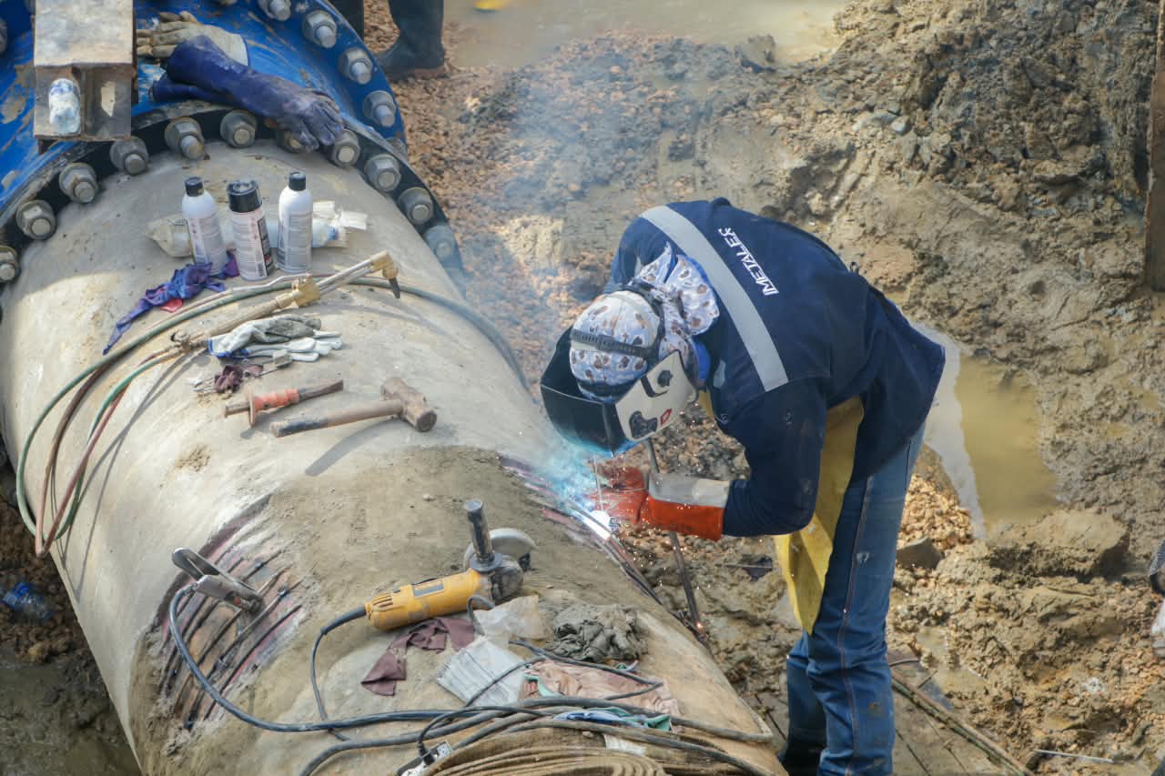 Avanza en un 65%los trabajos de la parada técnica de Acuacar.